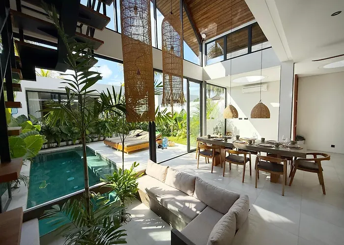Baliwood - Luxury 3br - By The Улувату